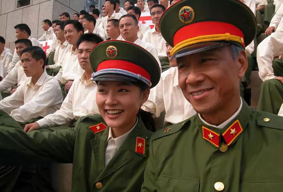 穿警服的那些女孩儿第03集